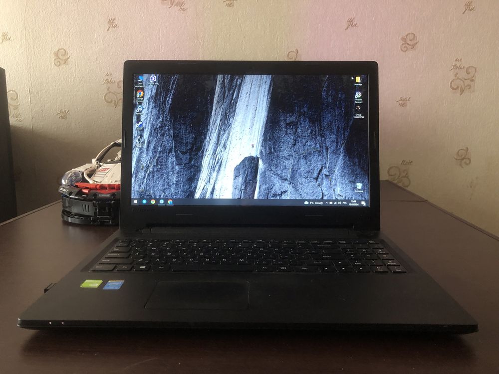 Ноутбук Lenovo ideapad