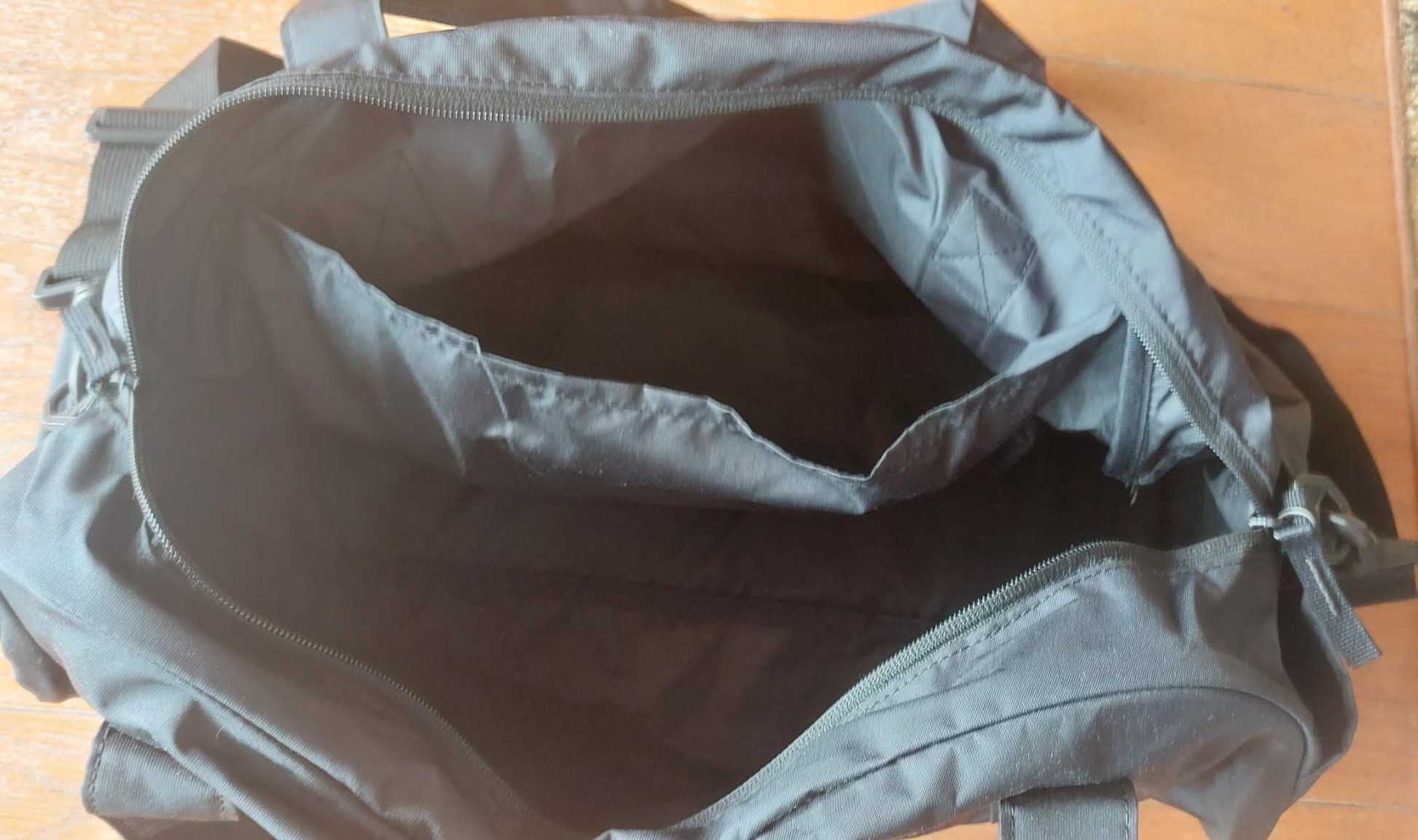 Mochila de desporto Preta da NIKE [NOVA]