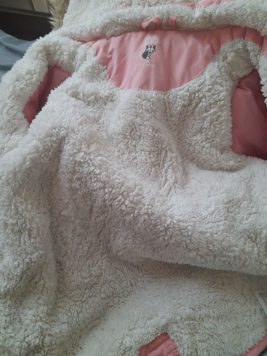 Зимова куртка ..