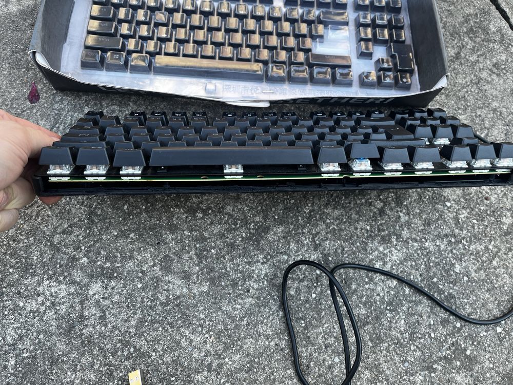 Klawiatura mechaniczna  podsiwietlana