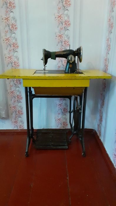 Швейна машинкаОлександрівка,Кіровоградська обл.