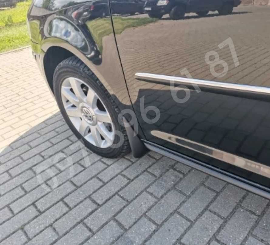 Бризговики на  VW Touran Caddy 2003 - 2010 підкрилки болотніки