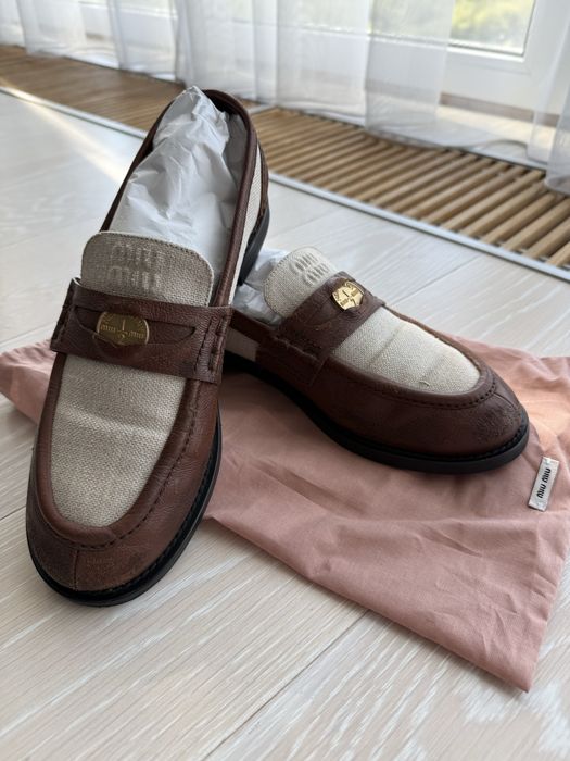Взуття miu miu оригінал. Дуже вдала модель. Стан ідеальний.