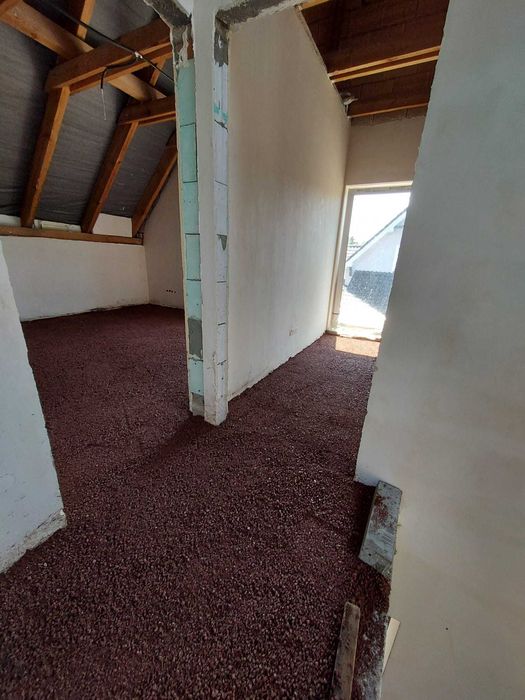 Płynny styropian - lżejszy niż styrobeton - styropian w płynie