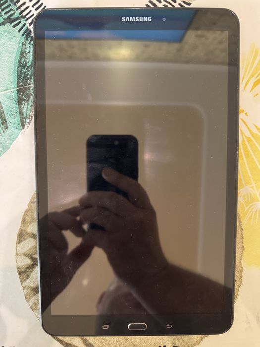 Планшет Samsung Galaxy Tab A SM-T580