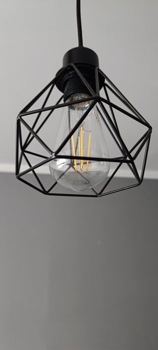 Lampa sufitowa wisząca, drewniana belka