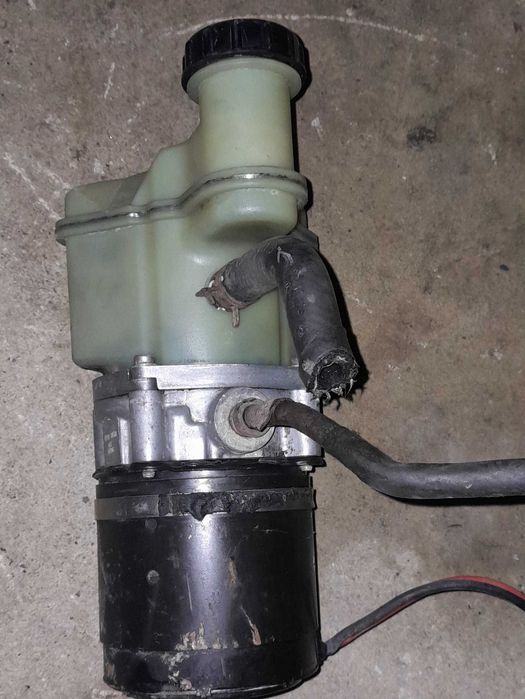 Renault kangoo 1.5 dci nissan almera n16 1.5dci pompa wspomagania 03-