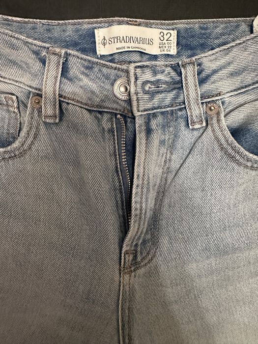 Джинсы stradivarius 32
