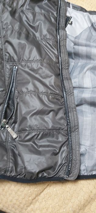 Куртка- ветровка