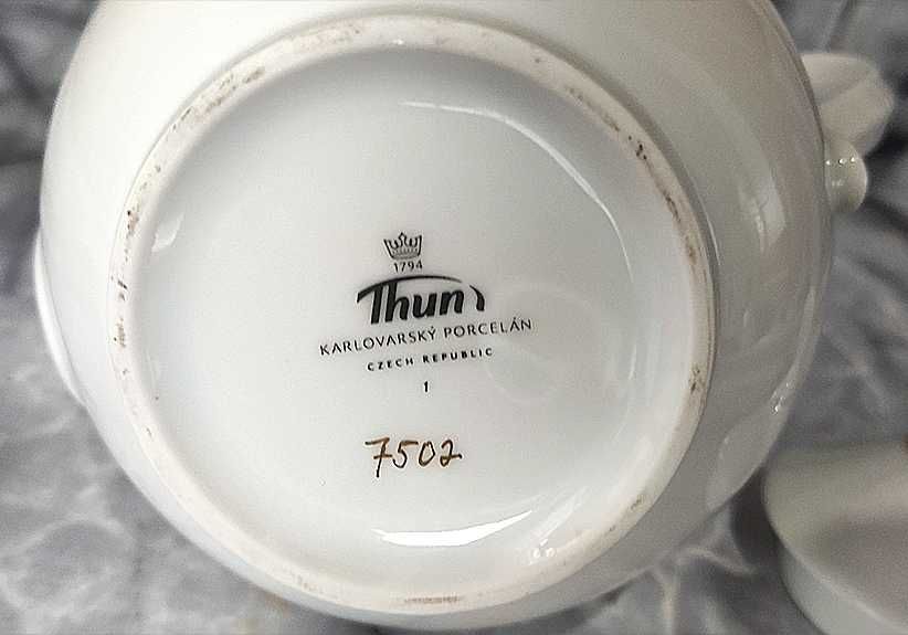 Фарфоровый набор чешской посуды Karlovarsky Porcelan "THUN"