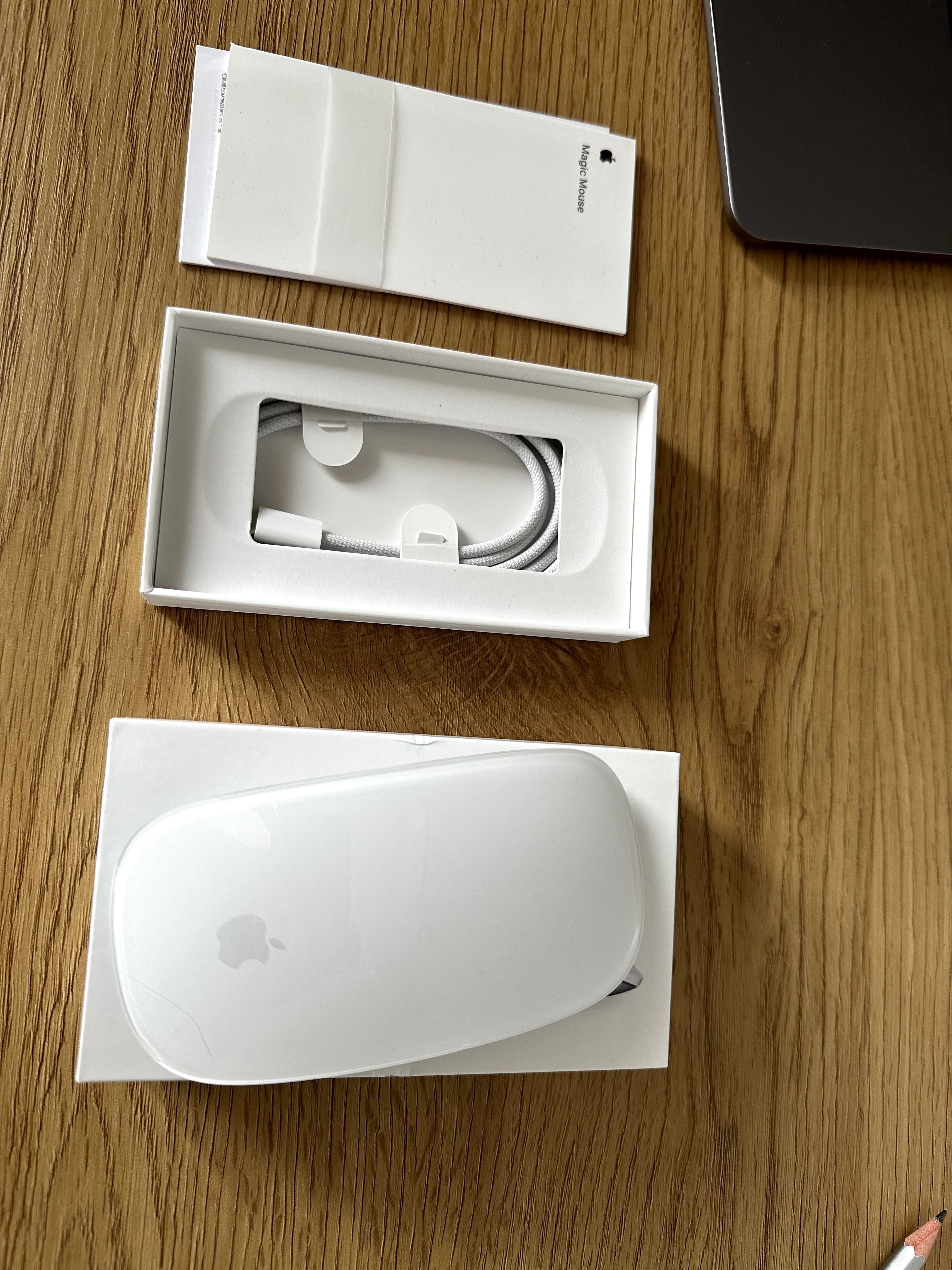 Оригінальна мишка Apple