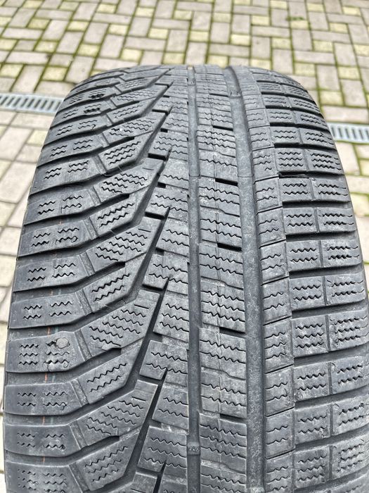 245 45 19 hankook vinter i cept evo 2
