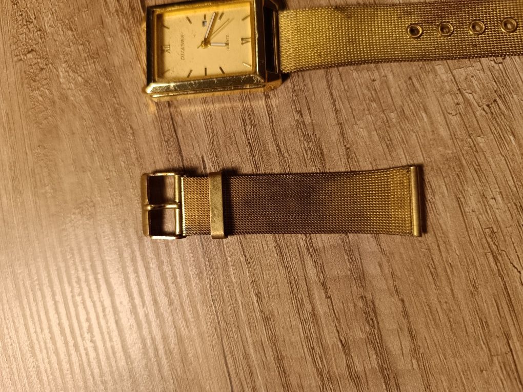 Złoty zegarek Dijanes Quartz Rzeszów