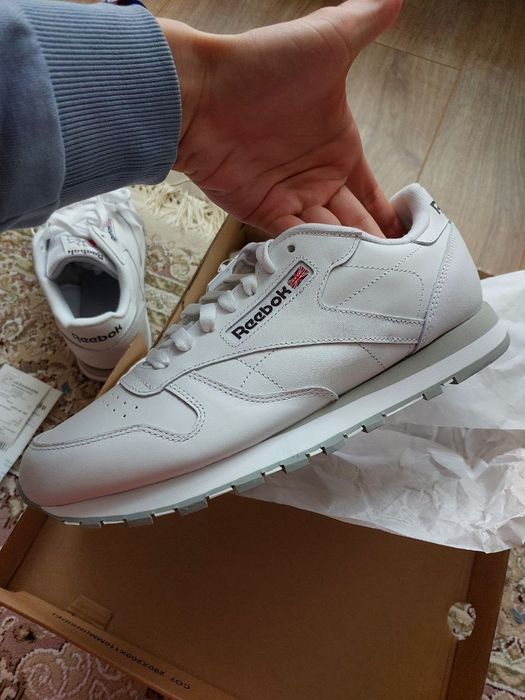 Reebok classic 42 розмір нові оригінал