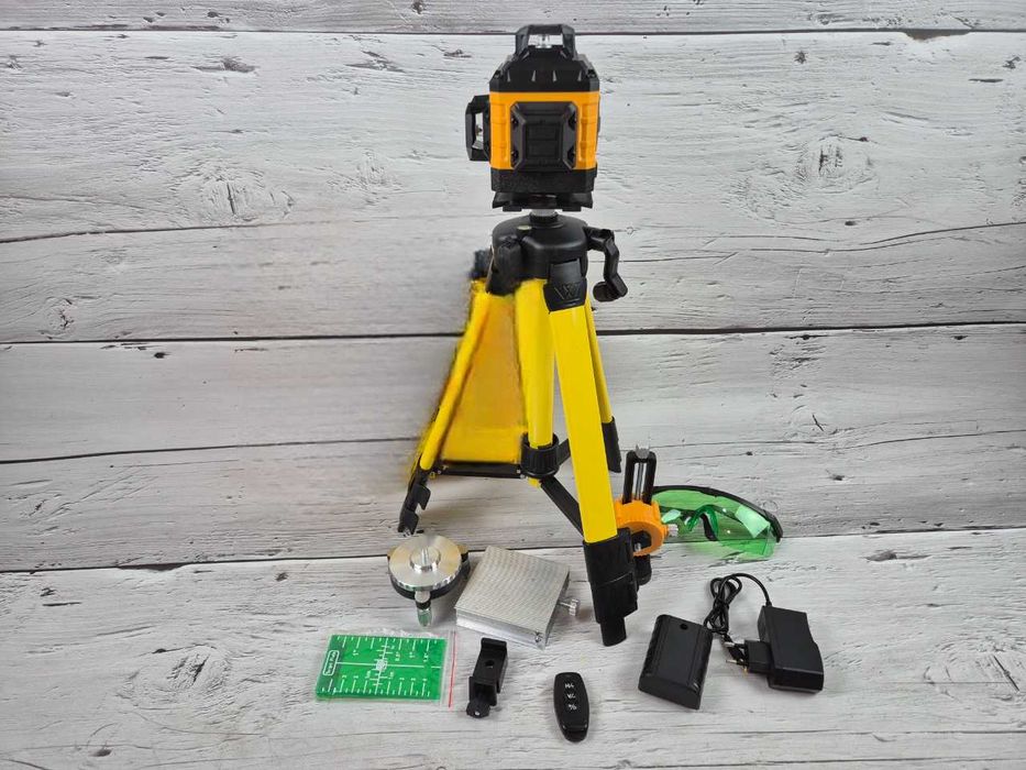 Promocja! Nowa poziomnica laserowa 4D 16 linii 360° z pilotem