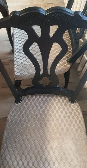 Komplet stół plus cztery krzesła chippendale czarny dębowy drewno