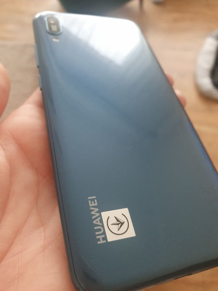 Telefon Huwawei y6 2019