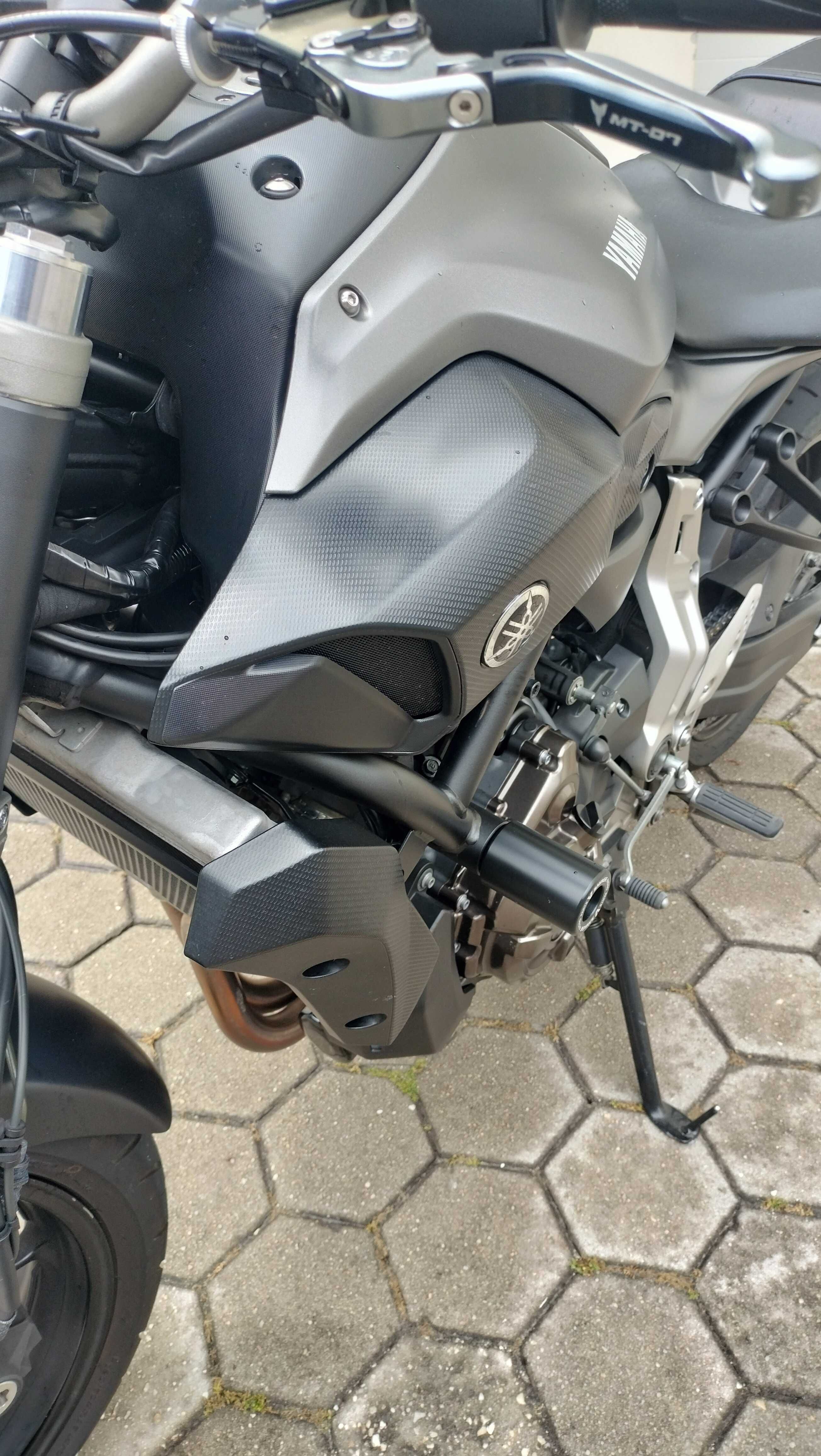 Yamaha MT-07 | Potência e Estilo com Apenas 27.000km