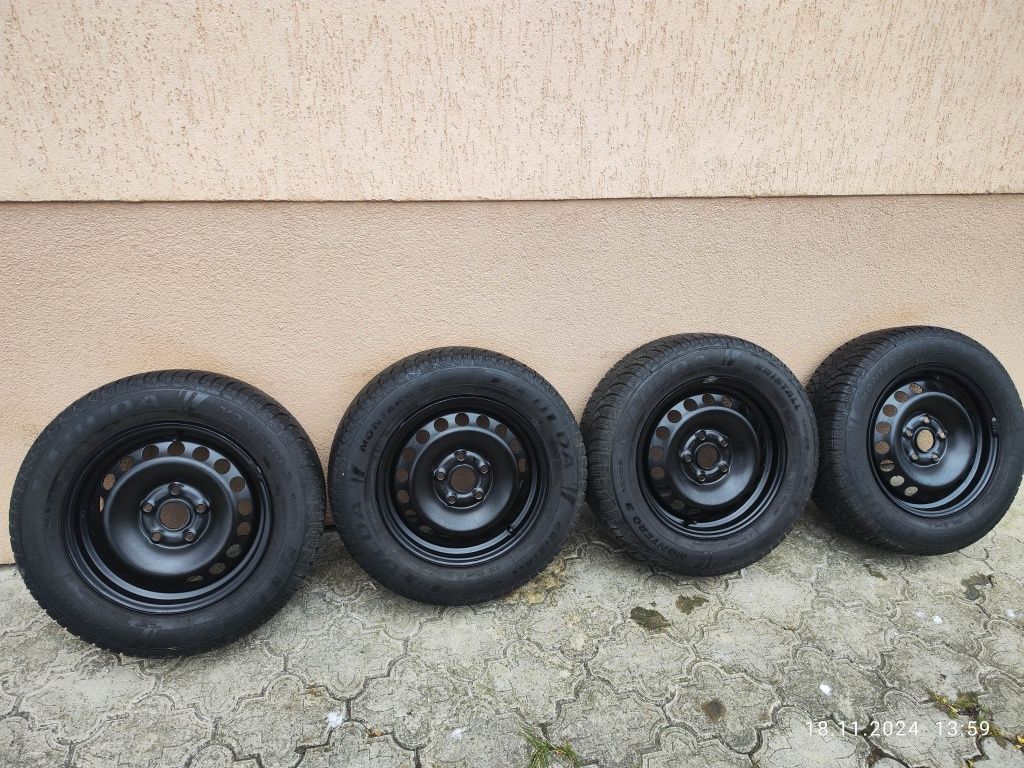 Шини зимові на дисках R15 для VAG