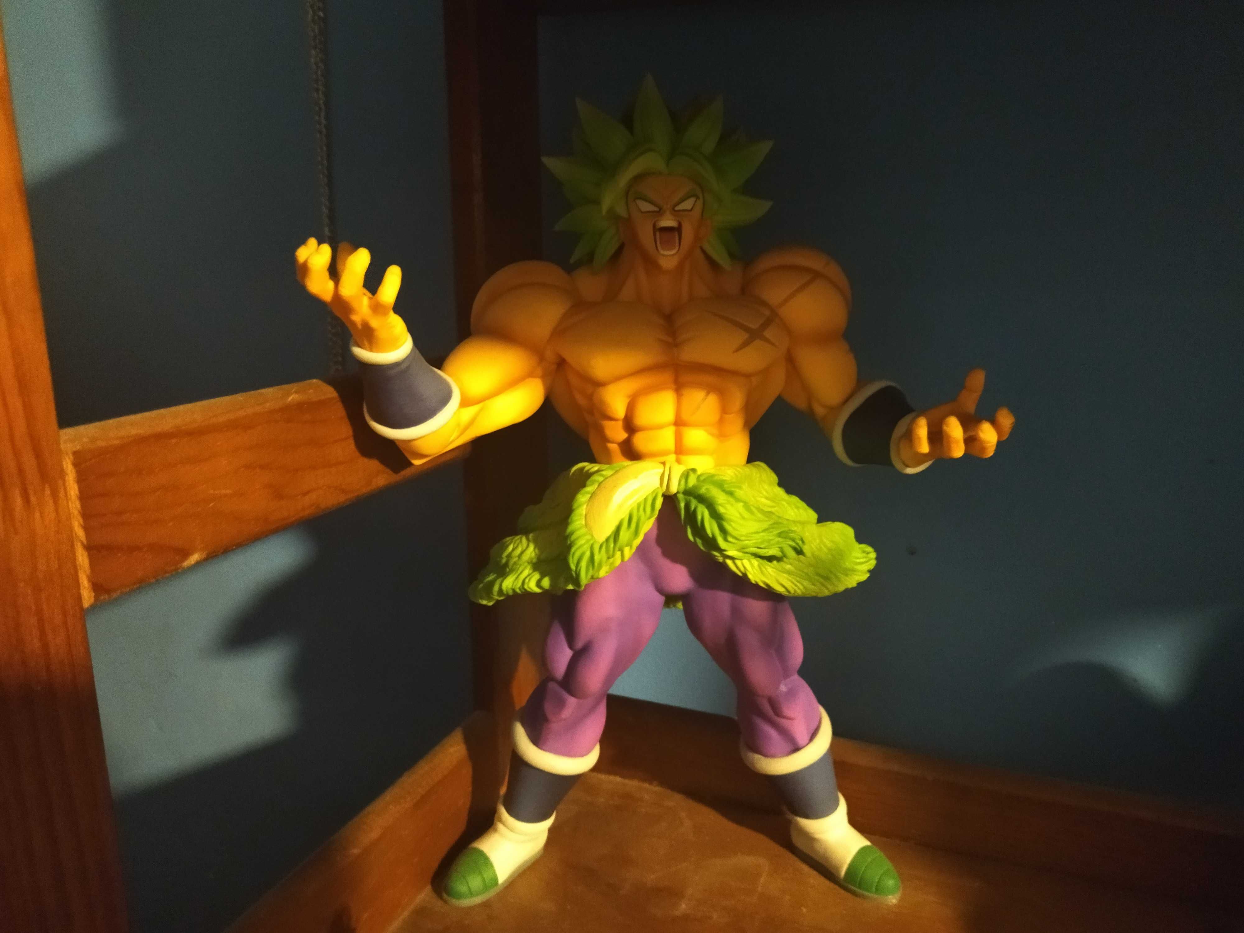 Figure action do broly