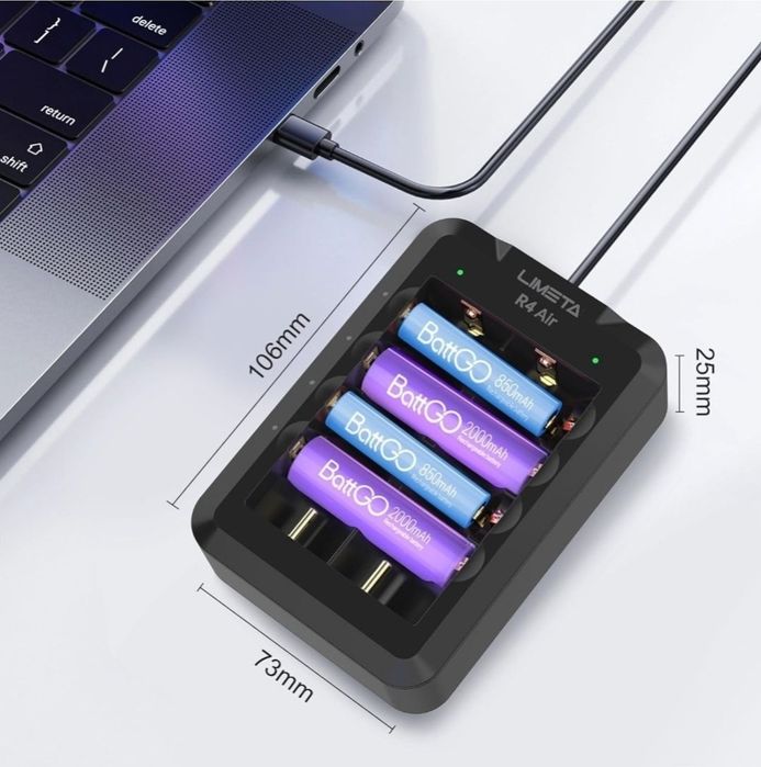 Ładowarka do akumulatorów R4 AIR  ładowanie AAA  oraz AAAA