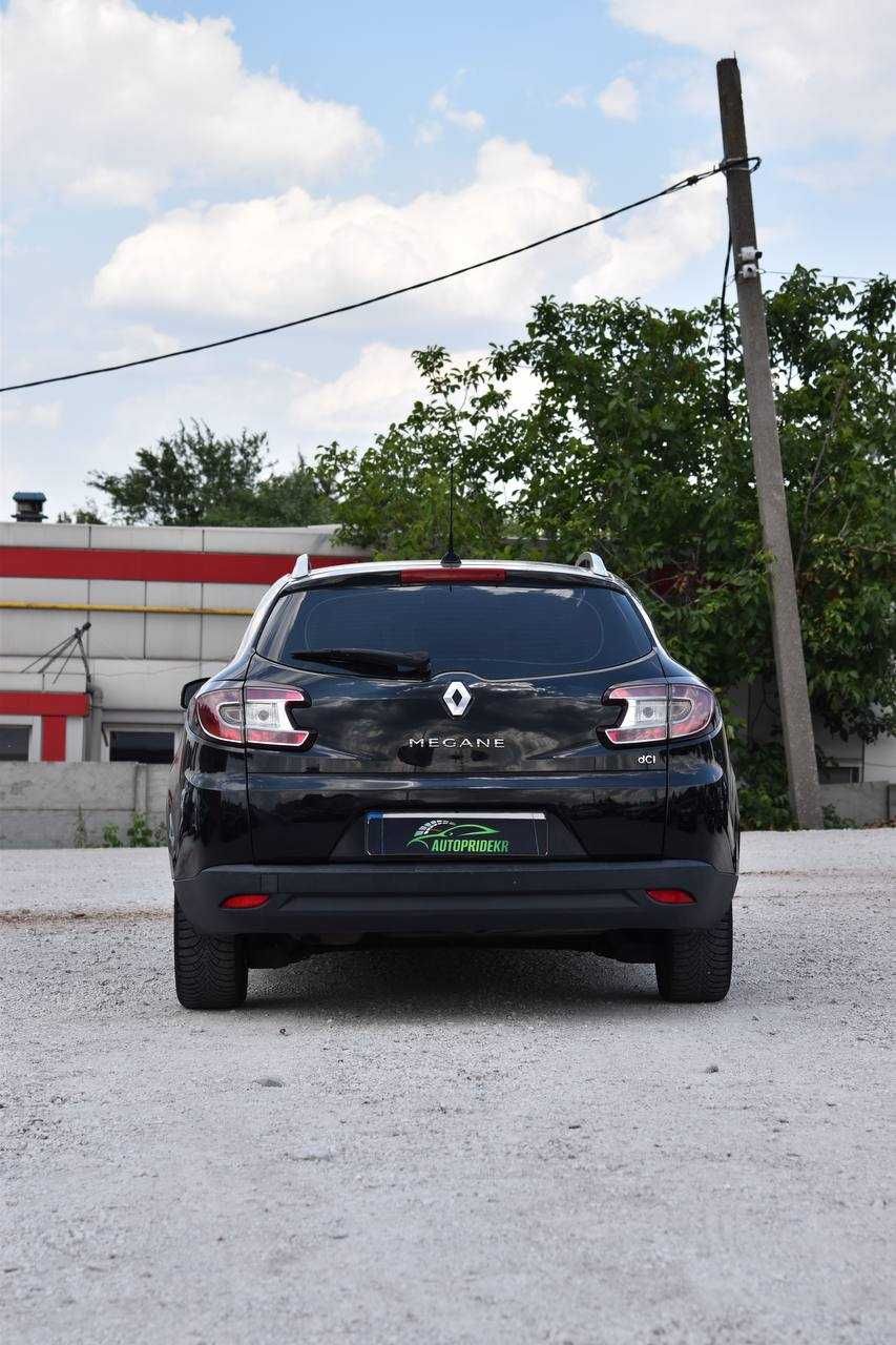 Renault Megane 1.5 дизель автомат, 2011р. (Перший внесок від 20%)