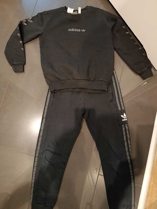 Dres dla chłopca Adidas 140