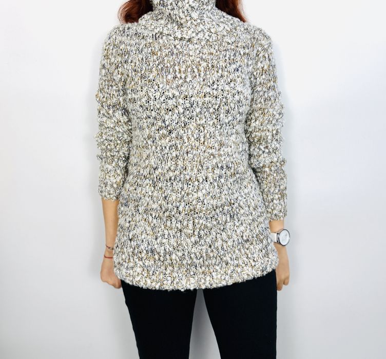 Gruby melanżowy sweter z golfem S 36 Papaya