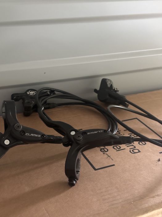 Komplet hamulcy clarks clout 1 tarczowe hydrauliczne