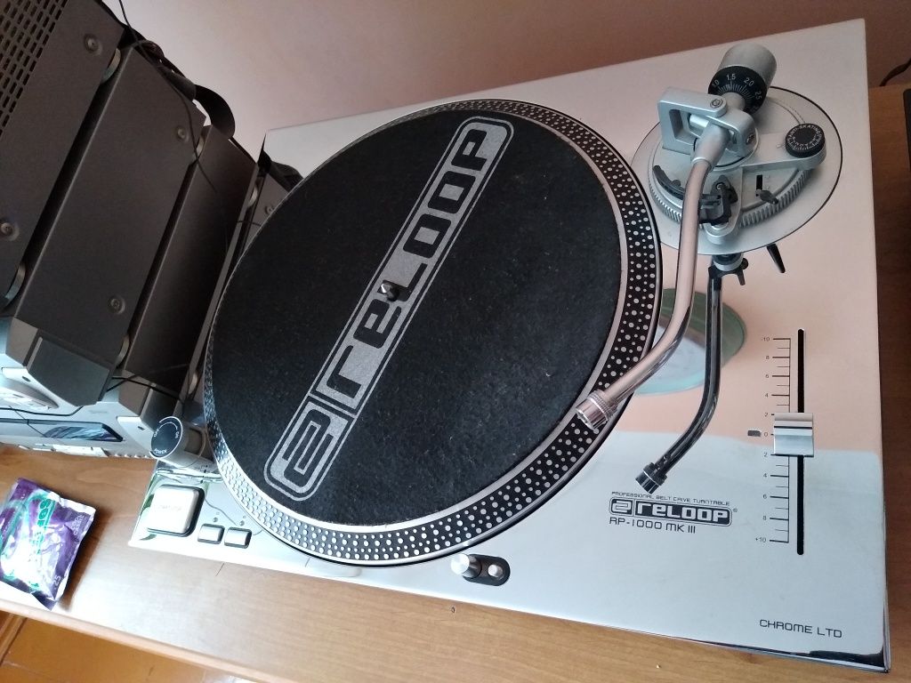 Reloop RP 1000 MK3 chrome edition