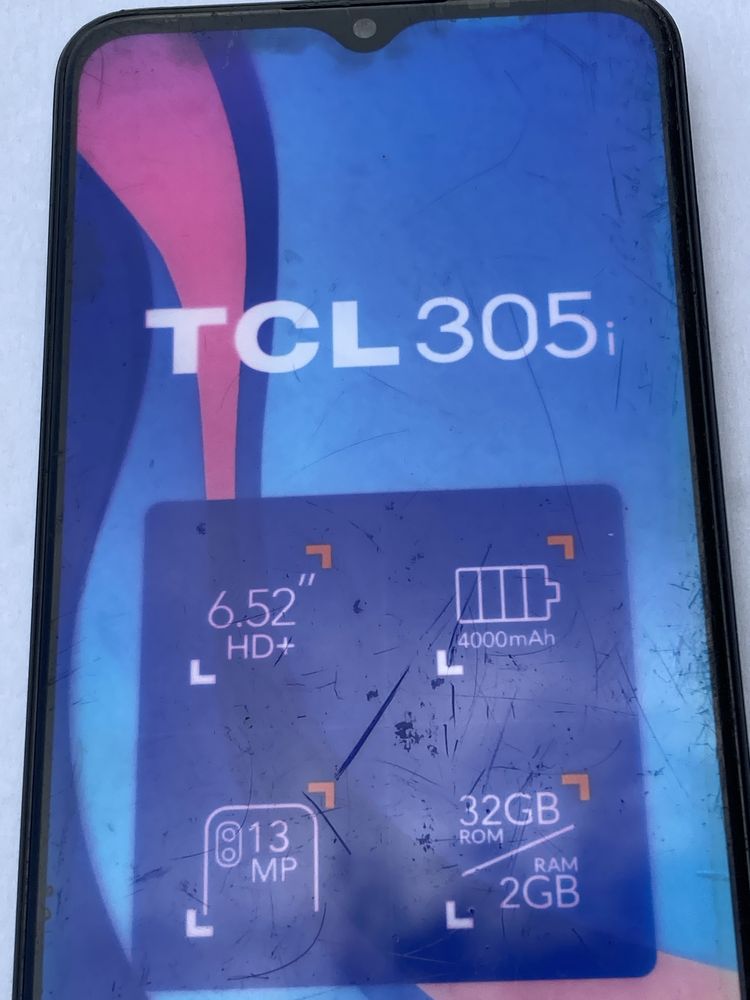 TCL 305i Atrapa telefonu