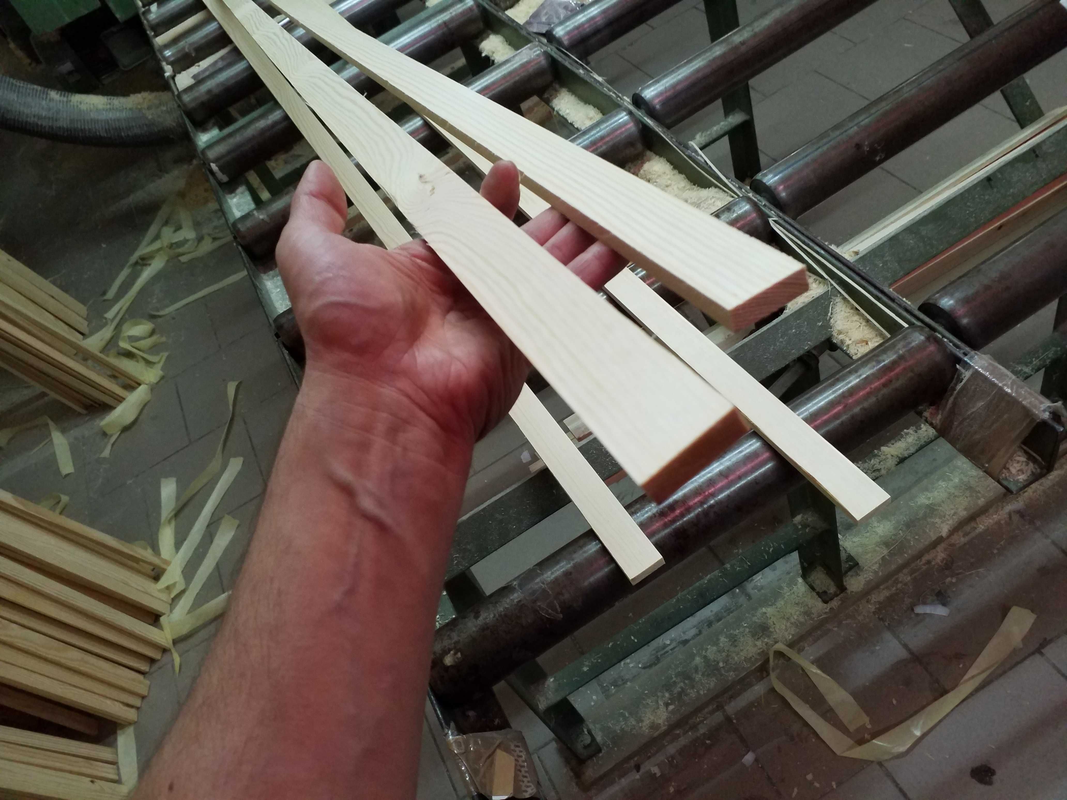 Listwa 10x30 mm prostokątna drewniana  strugana kantówka listewka