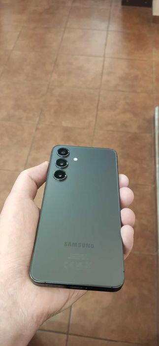 Samsung S921B Galaxy S24 8/128GB , 8/256Gb Black EU !!ВЖИВАНИЙ!!
