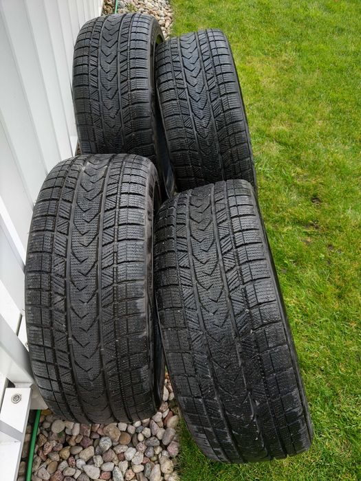 Opony zimowe Tomket Snowroad PRO 235/40R19 96V XL