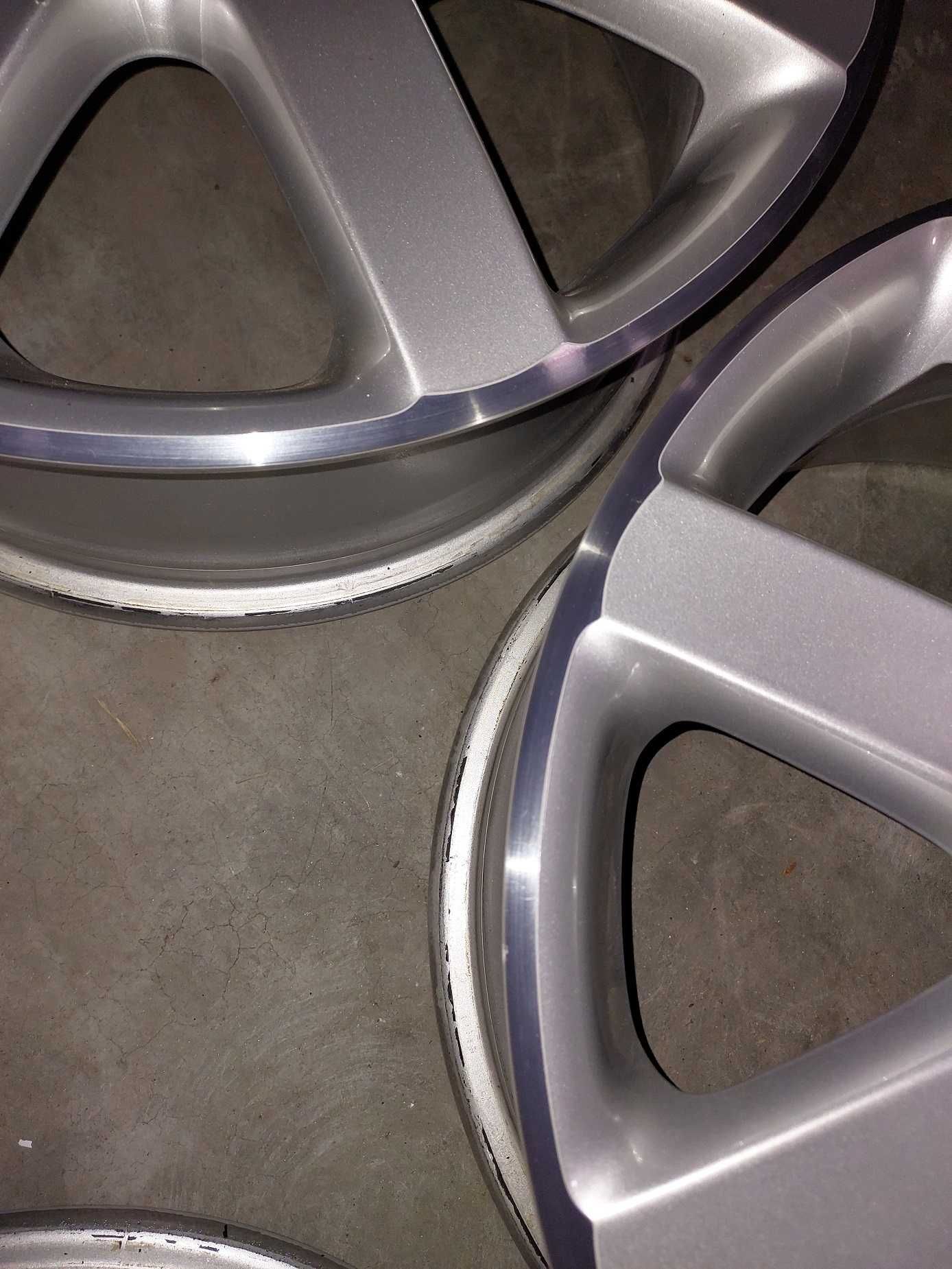 ** Komplet Alufelg 17 cali 5x112 VW Skoda Seat Audi itd...