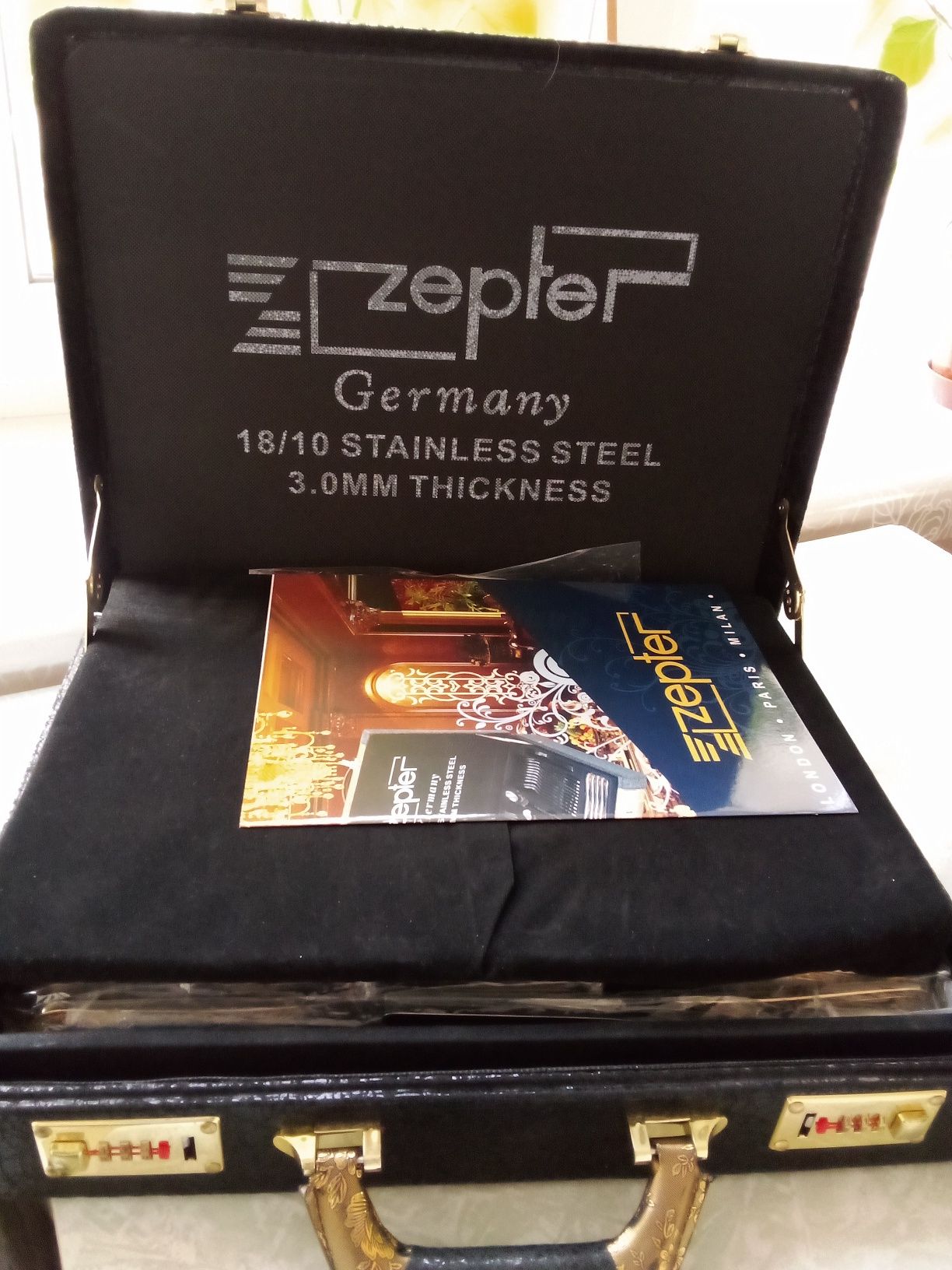 Набір посуду столовий Zepter(неповний)