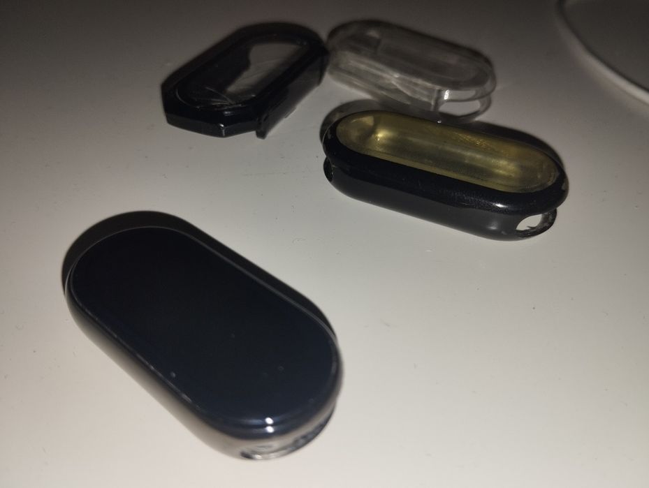 Xiaomi smart band 8 z bransoleta ze stali nierdzewnej