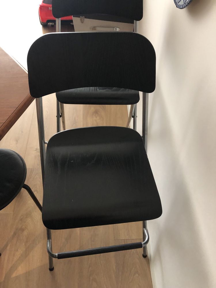 Bancos Altos com Encosto Ikea