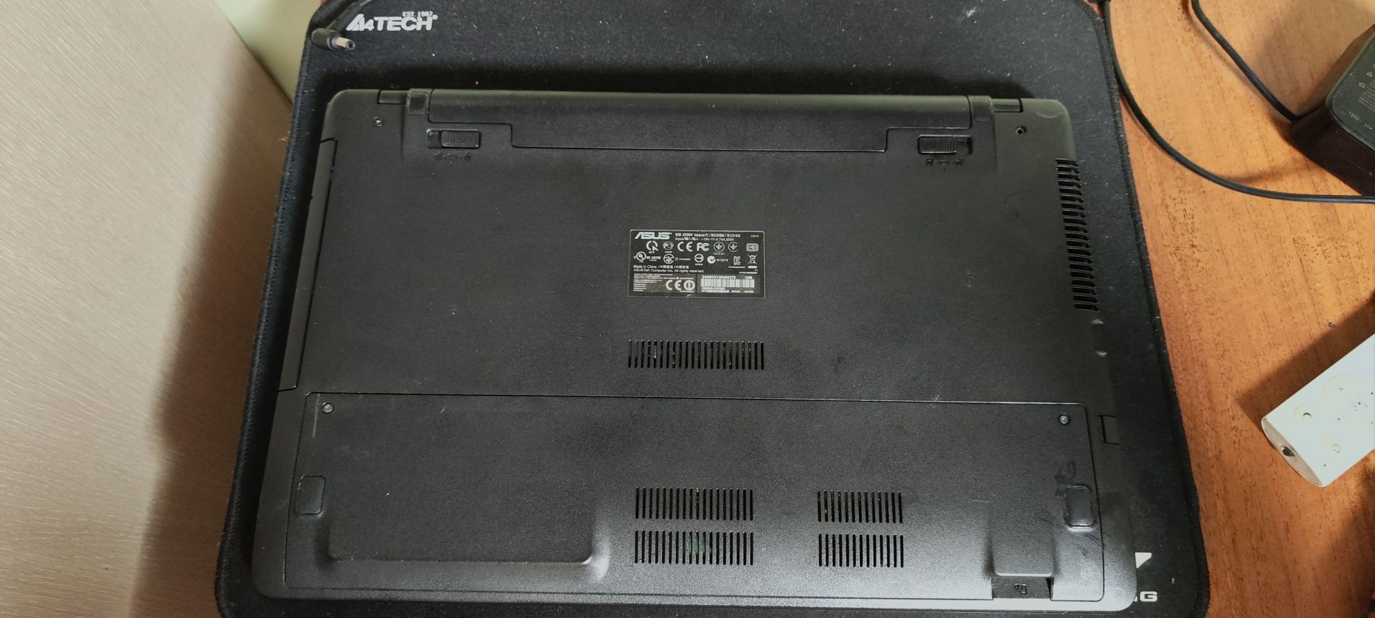 Ноутбук Asus x550v