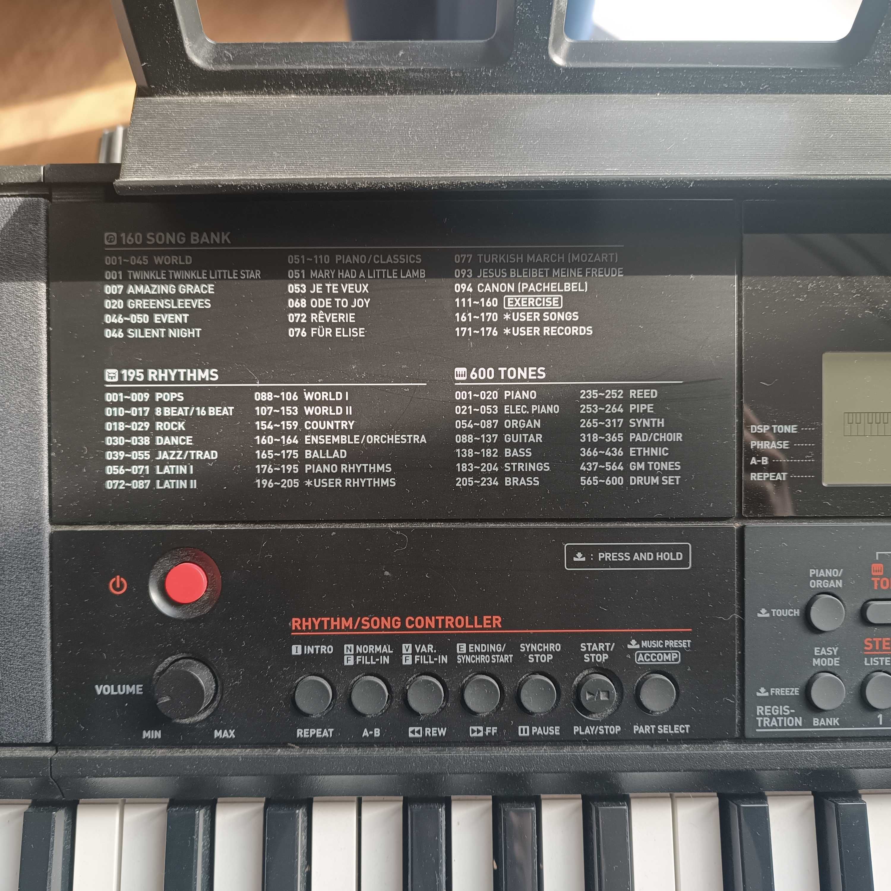 Keyboard Casio CT-X 700