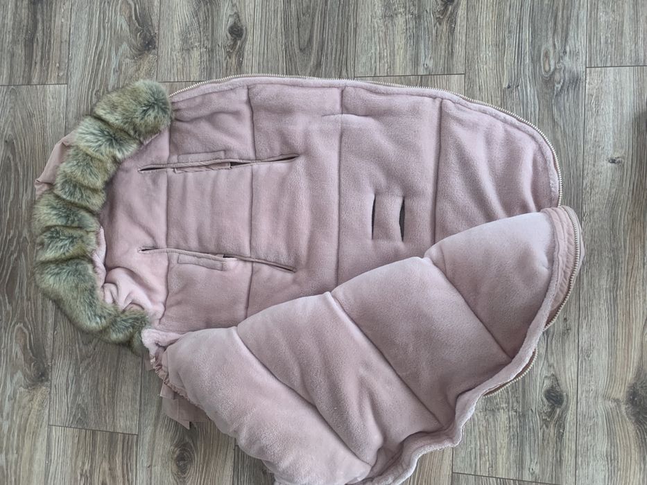śpiworek do wózka firmy elodie dietails kolor powder pink