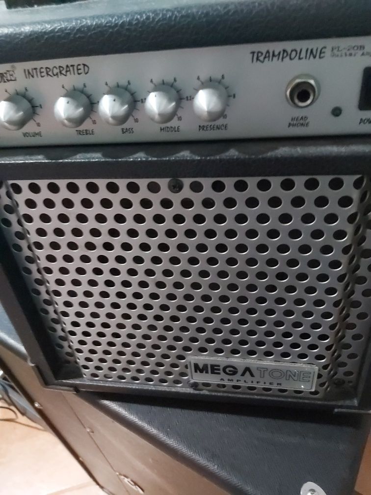 vendo amplificador pequeno de casa