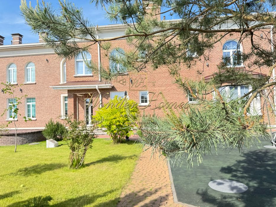 Продажа дома 270м2 3 спальни в КГ Green Hills без ремонта