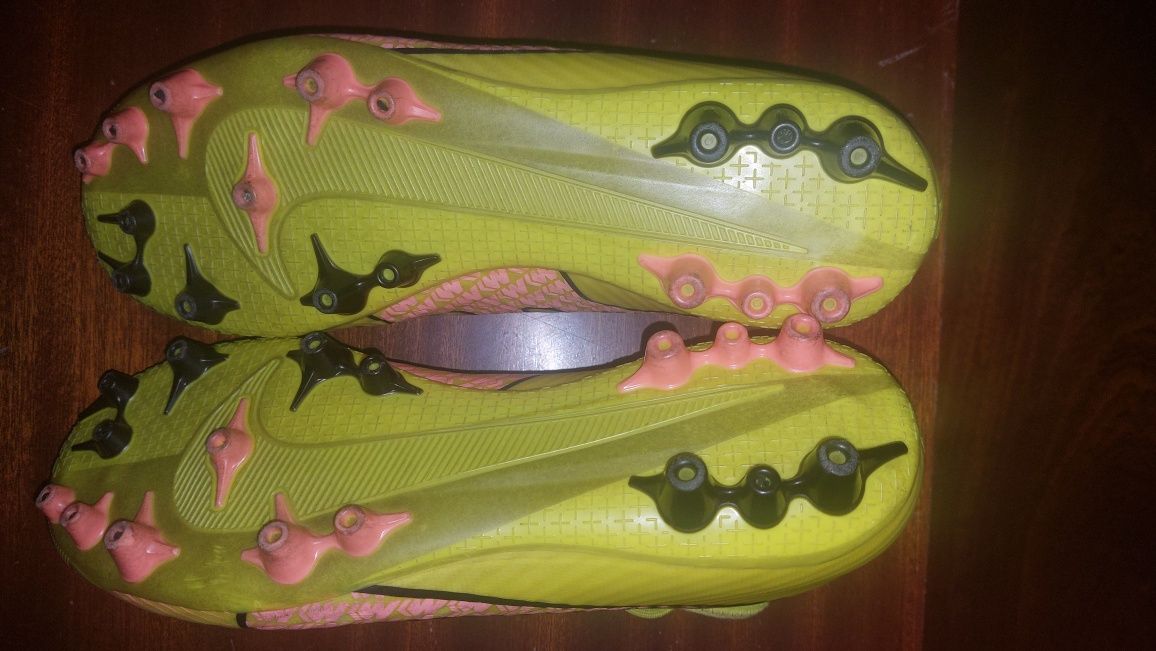 Chuteiras Mercurial Superfly 9 Academy