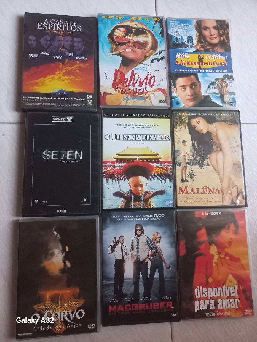 47 Vídeos dvd em bom estado como novos