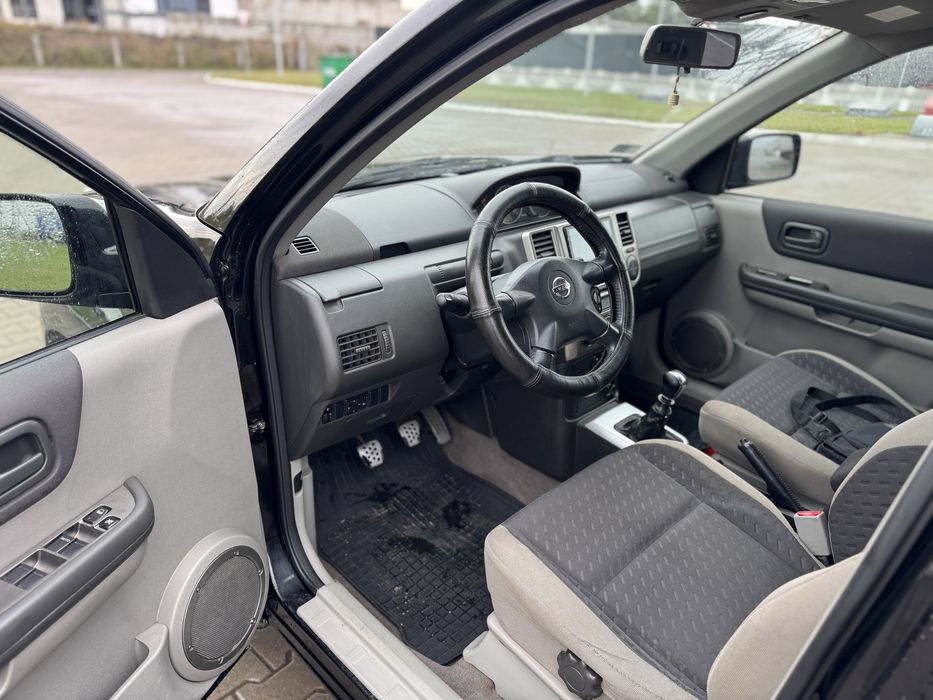 Nissan X-treil 2.2 tdi 100 kw 2004 рік