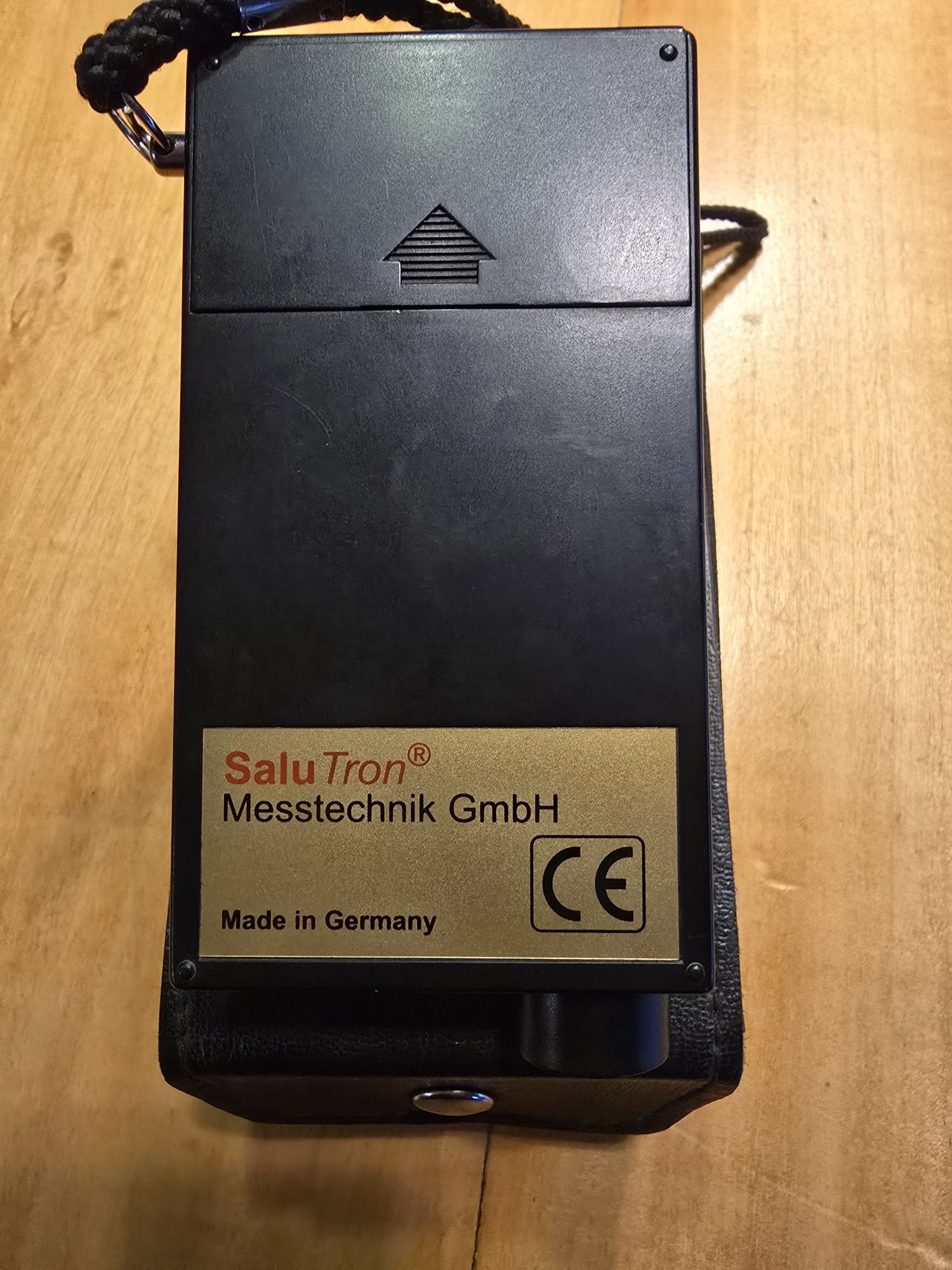 Miernik Lakieru SALU TRON combi-d3