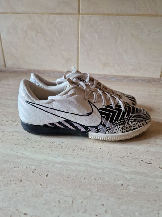 Halówki Nike Vapor 13 r 38