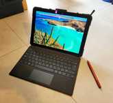 Microsoft Surface Pro 6 8 GB / 256 GB Czarny 1,70 GHZ etui klawiatura