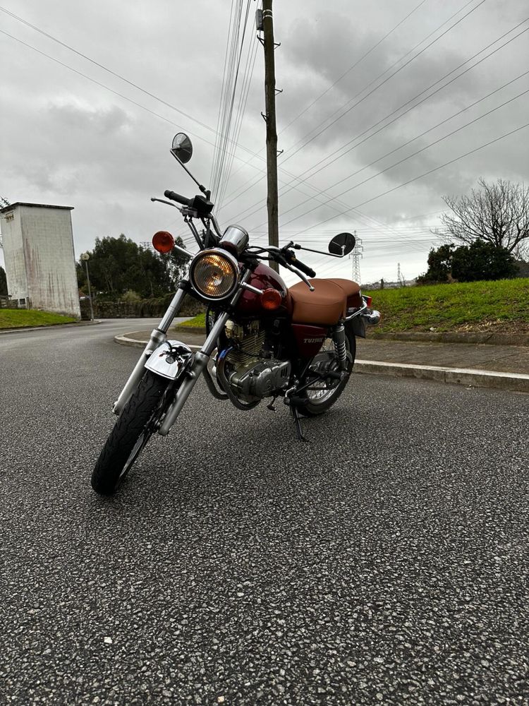 Moto Suzuki TU250X